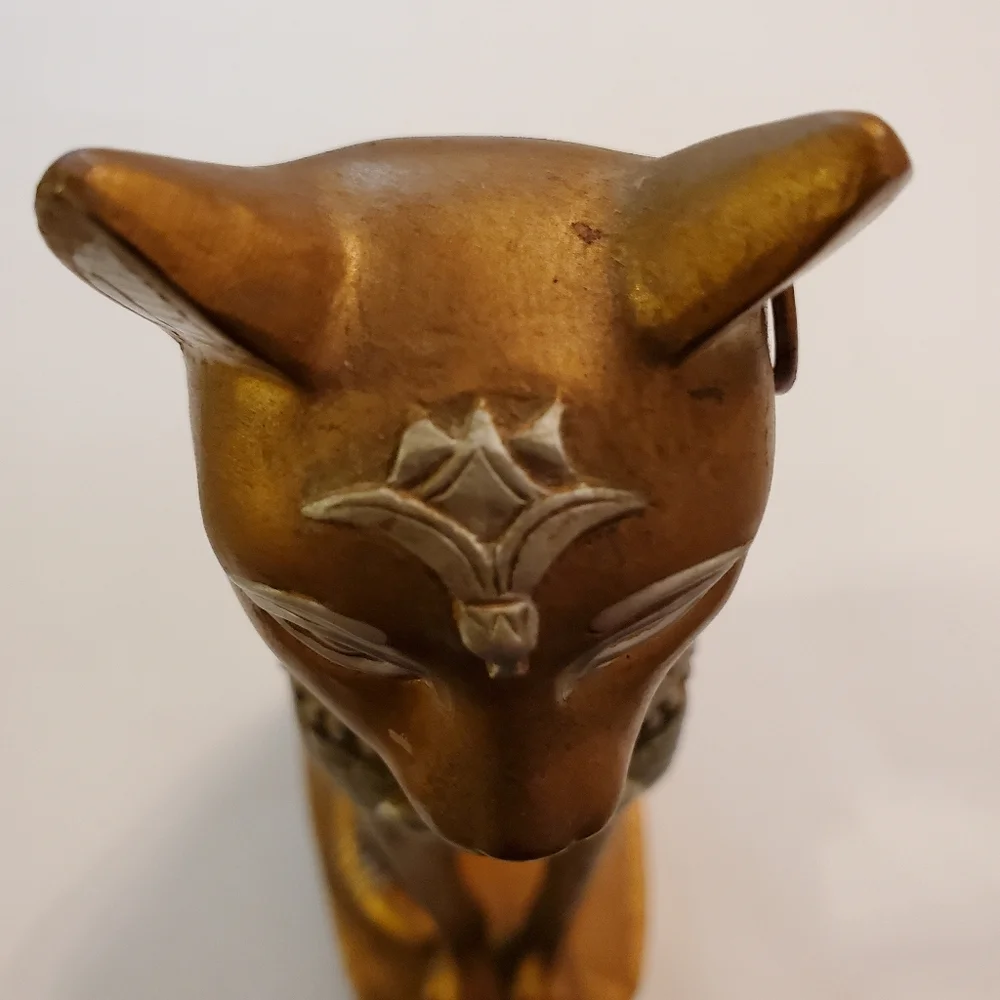 Bastet Egyptian Statue - Picture 8 of 8